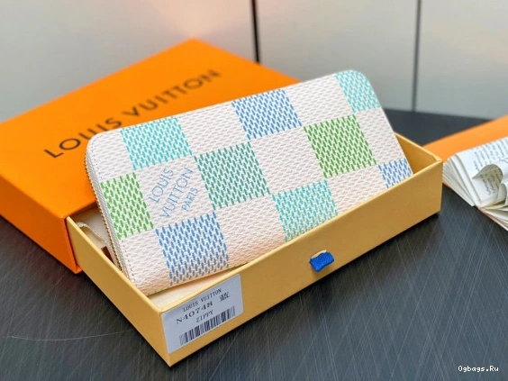 ZIPPY cm LOUIS WALLET-19.5*10.5*2.5 VUITTON 0407